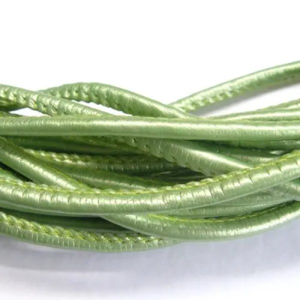 Rzemień metalic peridot szyty/ 1 metr 