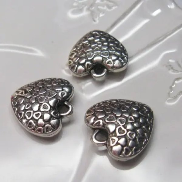 Posrebrzane - Metalowa przywieszka - serce 19 mm