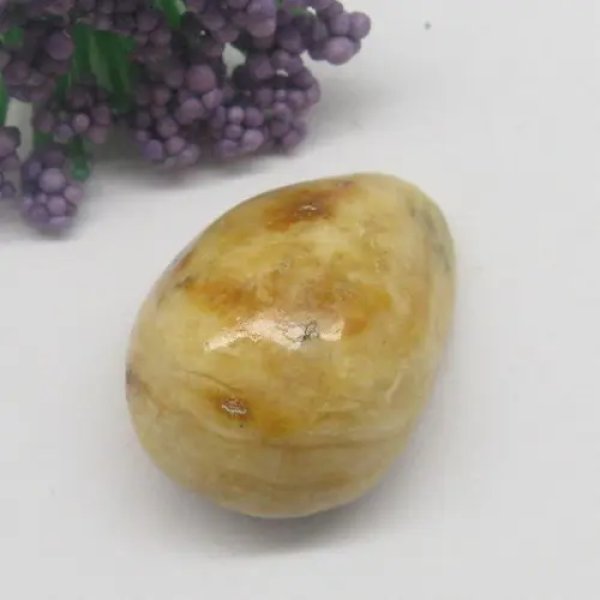 Mleczny Bursztyn 28x20x15 mm łza