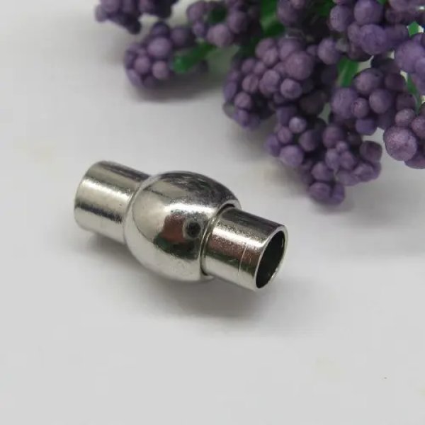 Końcówki magnetyczne do linek rzemieni 4mm(komplet)