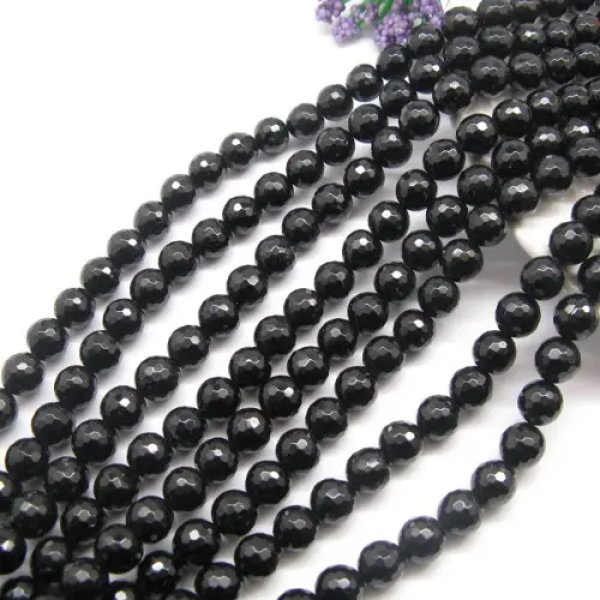 Turmalin czarny fasetowany kulka 8mm (sznur) 