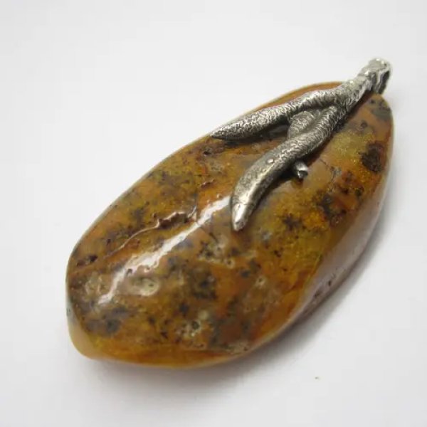 Bursztyn i srebro oksydowane - wisiorek