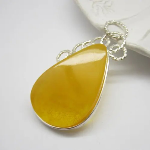 Mleczny Bursztyn i srebro - wisiorek łza