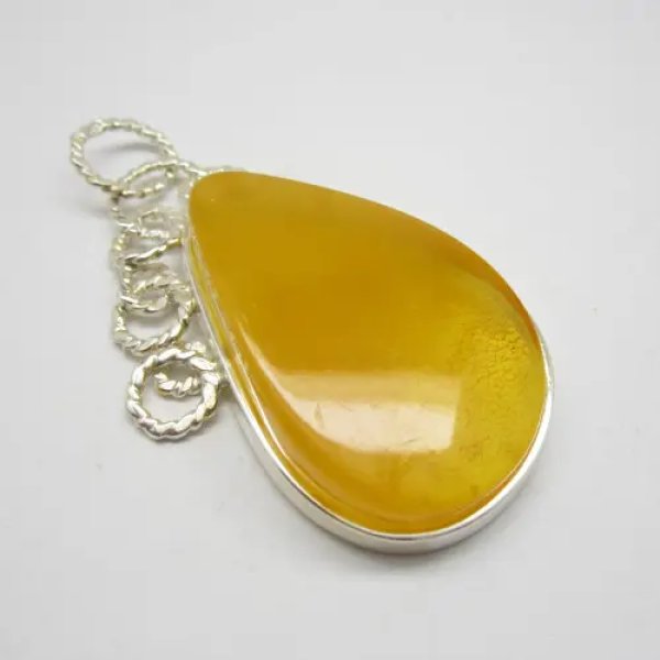 Mleczny Bursztyn i srebro - wisiorek łza