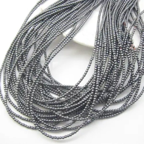 Hematyt 2mm (sznurek)