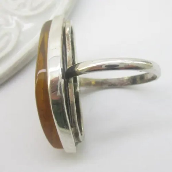 Bursztyn i srebro - pierścionek markiza
