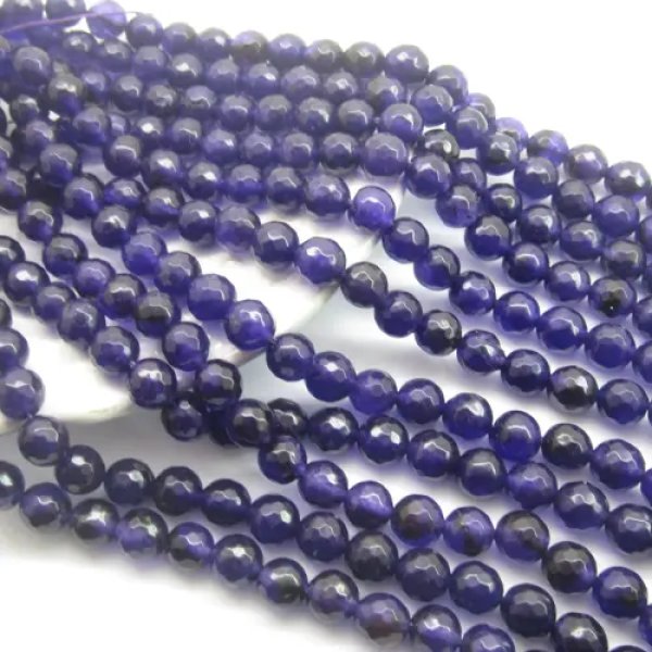 Jadeit fioletowy fasetowany kulki 8mm(sznurek)