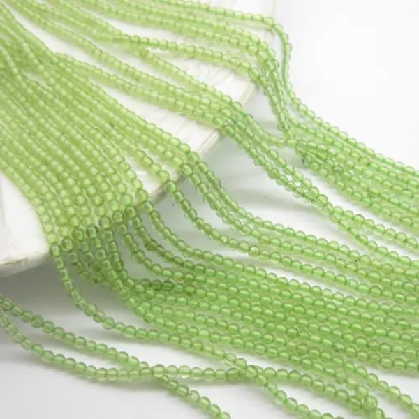 Oliwin (Peridot) kulki 2 mm (sznur) 