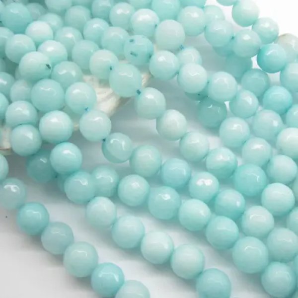Jadeit miętowy kulki fasetowane 10mm(sznurek)