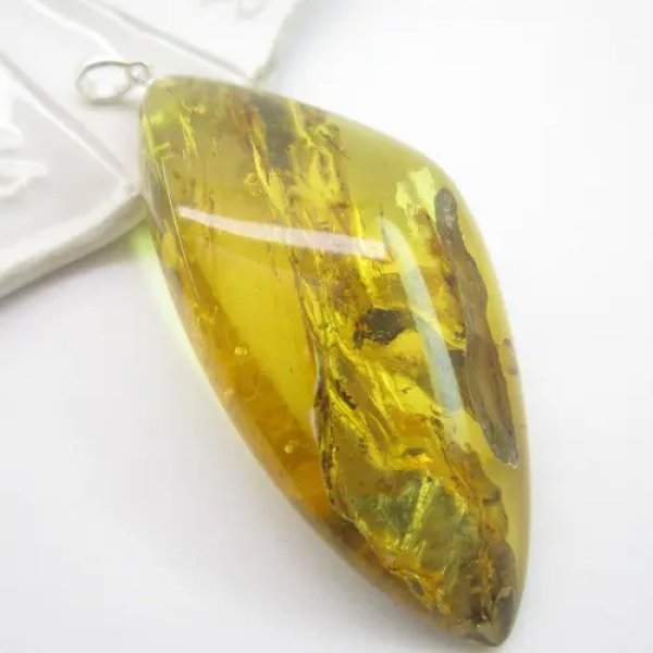 Bursztyn i srebro - zawieszka