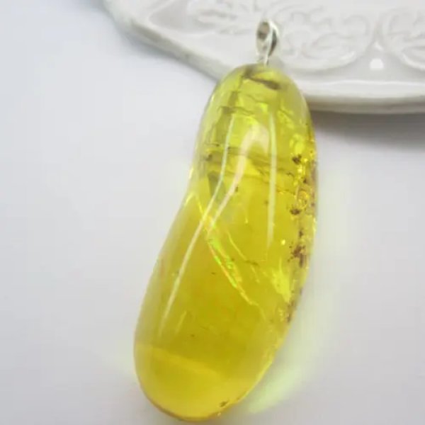 Bursztyn z inkluzjami i srebro - zawieszka
