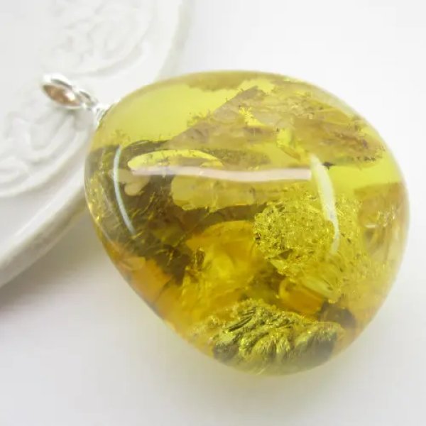 Bursztyn i srebro - zawieszka