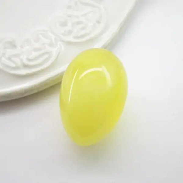 Mleczny Bursztyn kropla 26x18 mm