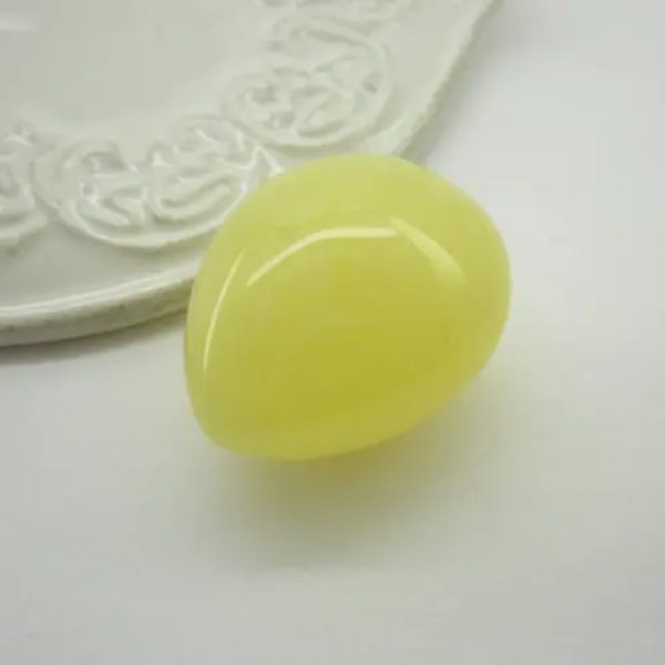 Mleczny Bursztyn 30x25x18 mm kropla