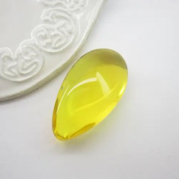 Bursztyn 45x24x15 mm kropla