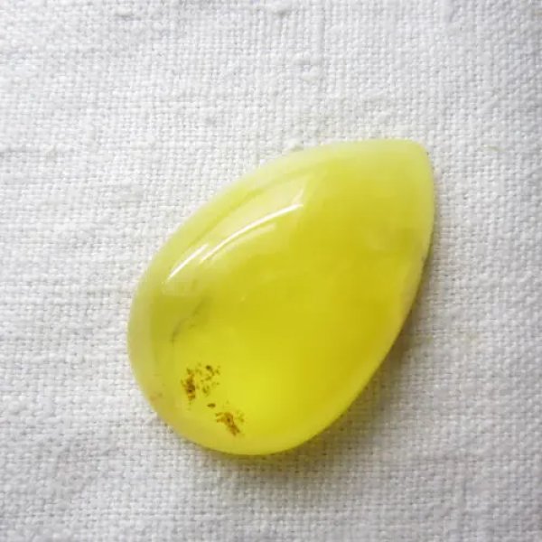 Bursztyn 45x29x12 mm kropla