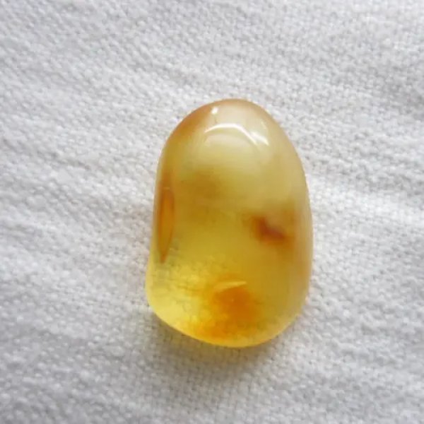 Bursztyn 30x20x12 mm