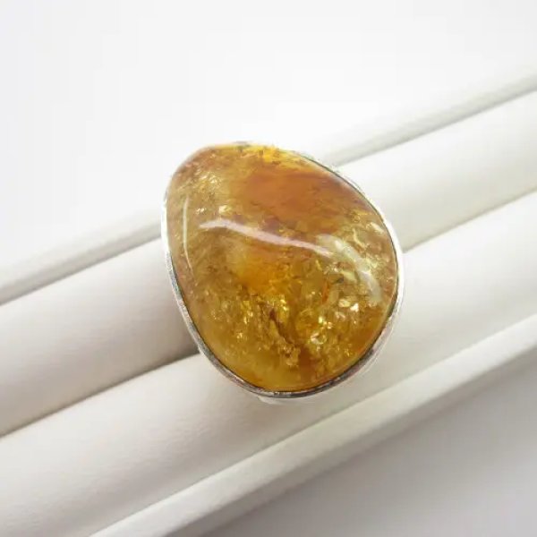 Bursztyn i srebro - pierścionek łza