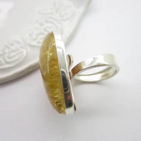 Bursztyn i srebro - pierścionek łza