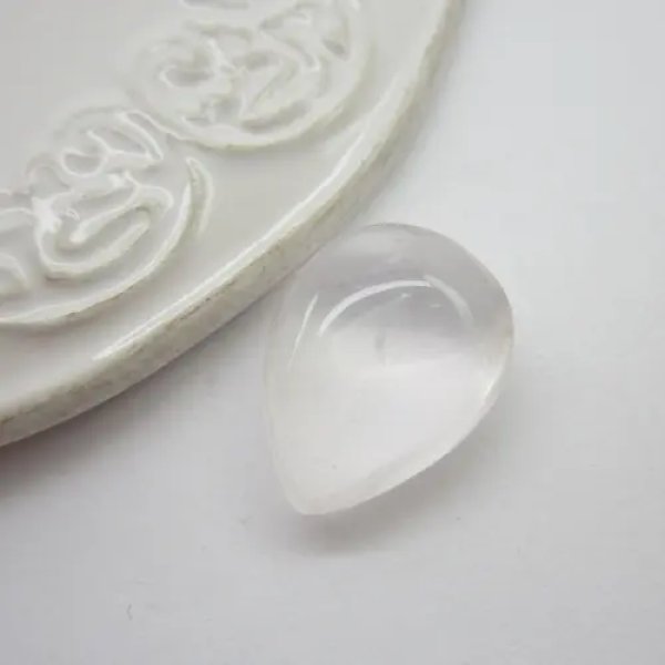Kwarc różowy kropla 24x19x11 mm