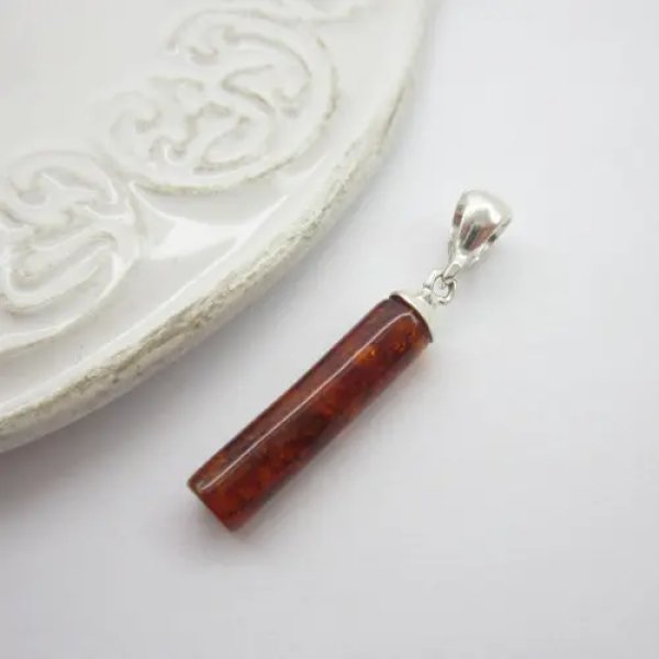 Koniakowy Bursztyn i srebro - zawieszka walec