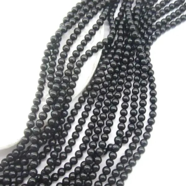Turmalin czarny kulka 4mm (sznur)