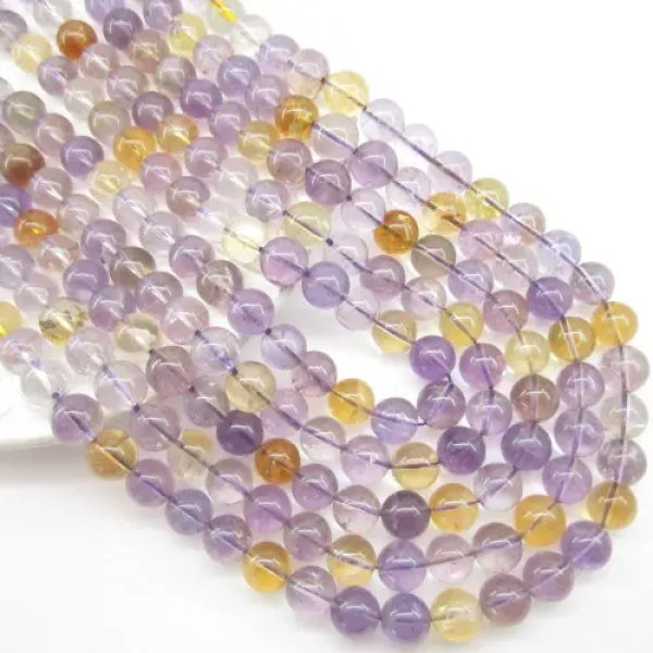 Ametryn – kulki 10,5 mm (sznur ok. 38 cm)