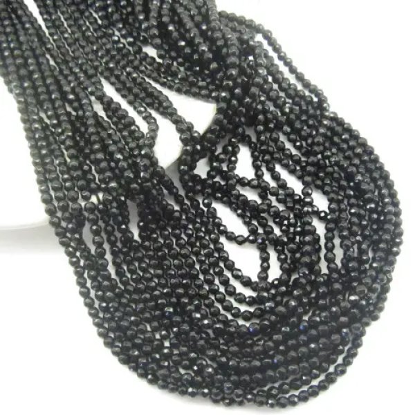 Onyks fasetowany kulka 3mm (sznurek)