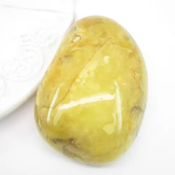 Mleczny Bursztyn 70x45x23mm (Duży)