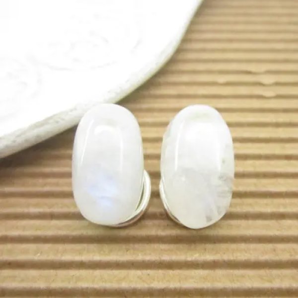 Kamień Księżycowy i srebro - klipsy