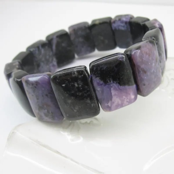 Czaroit - 19x14 mm - bransoletka (sztuka)