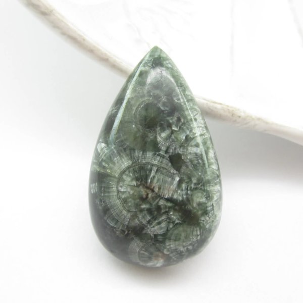 Serafinit łezka 32x19x8 mm