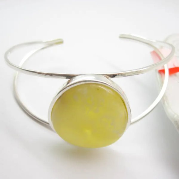 Bursztyn mleczny i srebro - bransoletka sztywna