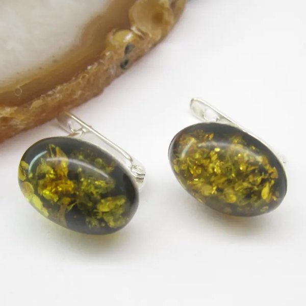 Zielony Bursztyn i srebro - kolczyki - owalne (para)
