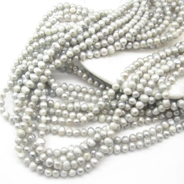 Perły Naturalne Hodowane szare 5-6mm(sznurek)