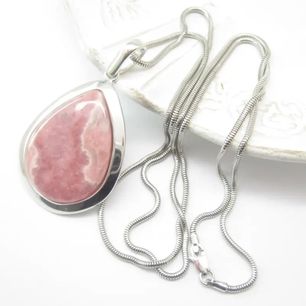 Rodochrozyt i srebro rodowane - naszyjnik 