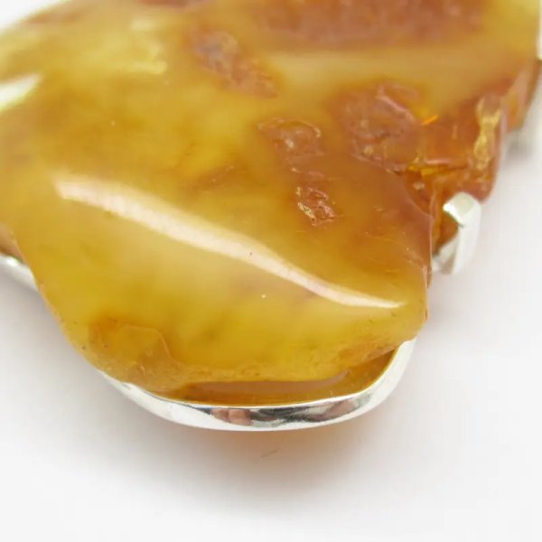 Mleczny Bursztyn i srebro - zawieszka