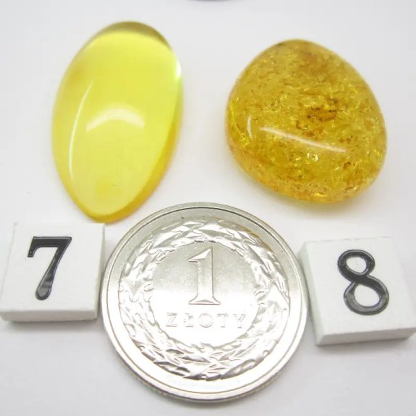 Koniakowy i cytronowy Bursztyn