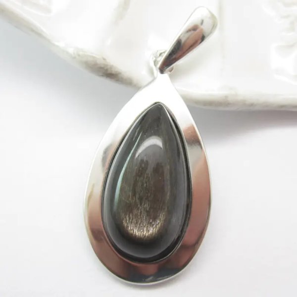Kamień Słoneczny i srebro rodowane - wisiorek łezka