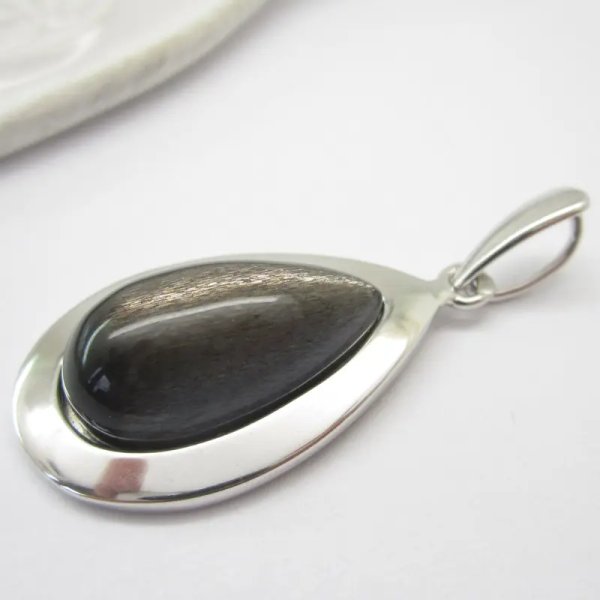 Kamień Słoneczny i srebro rodowane - wisiorek łezka