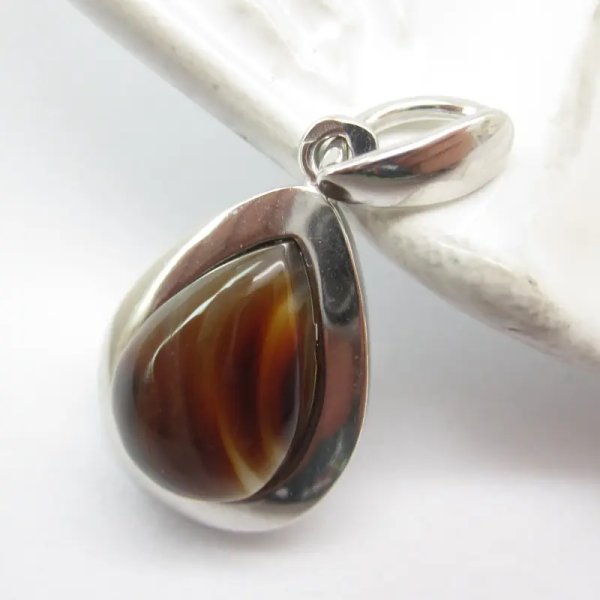 Opal Ognisty i srebro rodowane - zawieszka łezka