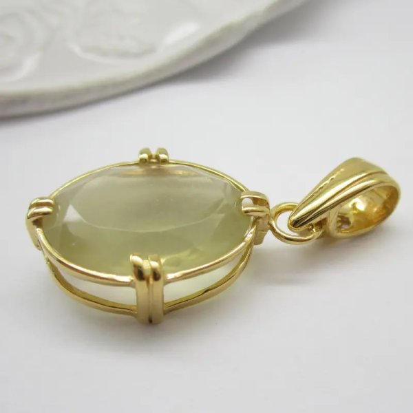 Cytryn (Lemon) fasetowany i srebro złocone - wisiorek owal