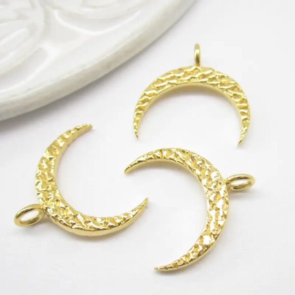 Srebro złocone Ag - zawieszka księżyc 15x16 mm 