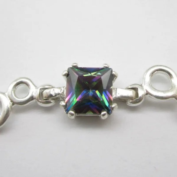 Cyrkonie w srebrze - bransoleta