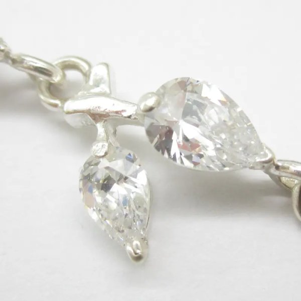 Cyrkonie w srebrze - bransoletka