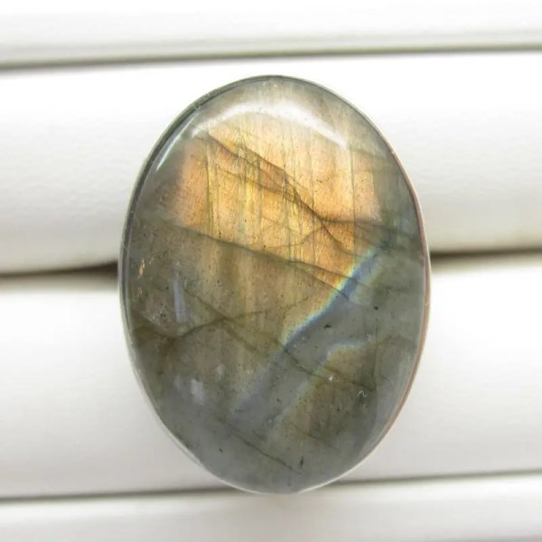 Labradoryt i srebro rodowane - pierścionek owal (Rozmiar Jubilerski 14) z regulacją