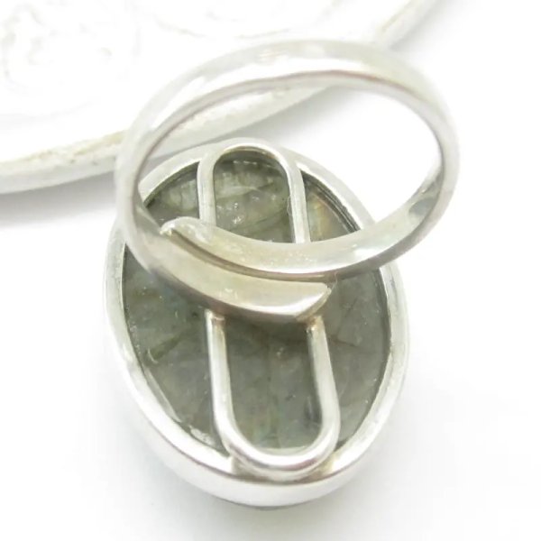 Labradoryt i srebro rodowane - pierścionek owal (Rozmiar Jubilerski 14) z regulacją