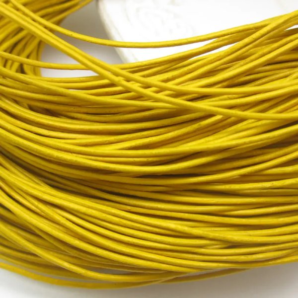 Rzemień skórzany - złocisto-żółty 1 mm / 1 metr 