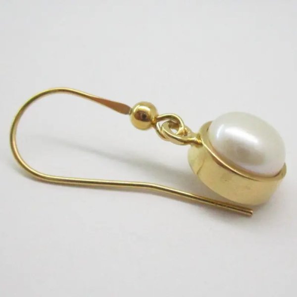 Perły Białe w srebrze złoconym - kolczyki