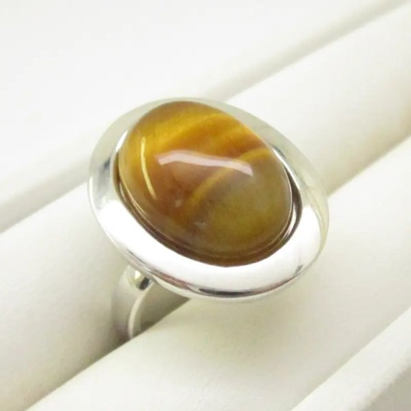 Tygrysie Oko w srebrze rodowanym - pierścionek owal (Rozmiar Jubilerski 17) z regulacją